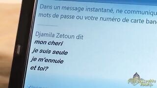 Vonzó tinédzser arab picsa szopja a dárdát