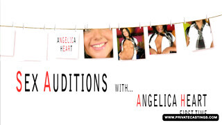 Angelica Heart kicsike pufi cunija megpakolva