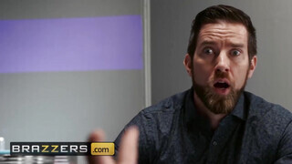 Brazzers - Cali Carter a termetes keblű fiatal