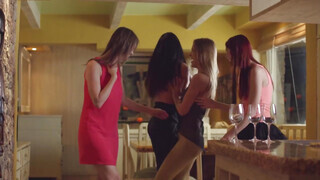 WOWGIRLS - Linda Sweet popó lyukba baszva