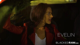 BlackedRaw - Evelin Stone élvezi a hatalmas pöcst