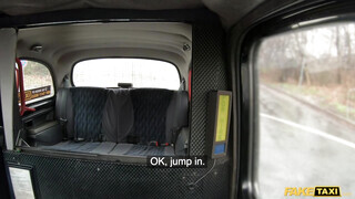 Fake Taxi - Liza Billberry popsiját a taxis dugja