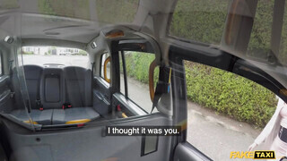 Fake Taxi - Zsenge picsák a taxissal szeretkeznek