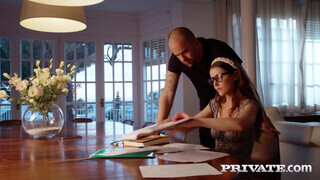 Private com - Sybil és Romy Indy megosztják a brét