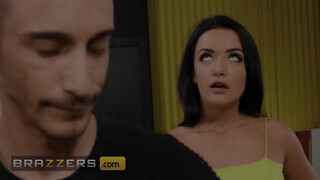 Brazzers - Zuzu Sweet-et análba keféli a Barista manus