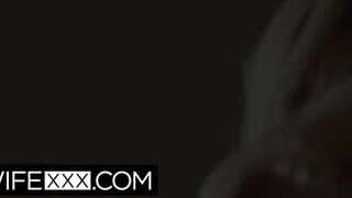 HotwifeXXX - Natalia Queen imádja a méretes farkat