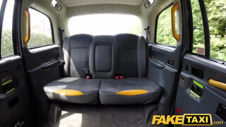Fake Taxi - Ashleigh Devere a óriási didkós csajszika