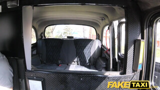 Fake Taxi  - ez a nőci csak a kőkemény kukacot imádja