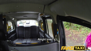Fake Taxi - Pufi tetkós szuka benne van a szexben