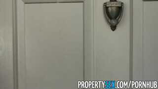 PropertySex - bájos világos szőke ingatlanos nőci