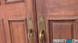 PropertySex - Pristine Edge a szívdöglesztő milf