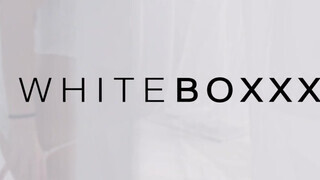 WhiteBoxxx - nagyon fehér bőrű cseh csajszi