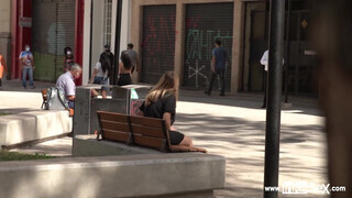 Larissa Laite a hatalmas tőgyes latina milf