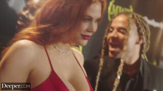 Deeper - Maitland Ward várja a fügyit a ánuszába