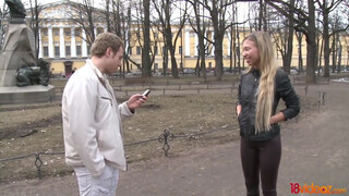 18videoz - Jessy Brown bevállalja hátsó nyílásba is