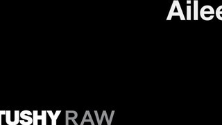 TUSHYRAW - Ailee kiválóan táguló pici popója