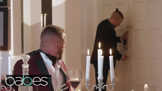 BABES - a billiárd asztalon dugják meg a macát