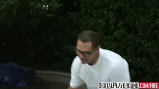 Digital Playground - Selena Rose hatalmas dákóval megkúrelva