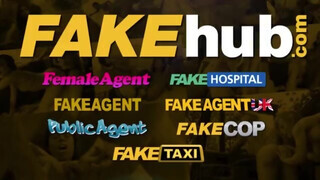 Public Agent - Néger hajú pici tőgyes zsenge pipi