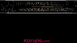 Karups - Di Devi borostás picsája megdöngetve