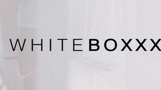 WhiteBoxxx - Emily Cutie a bájos ukrán bige