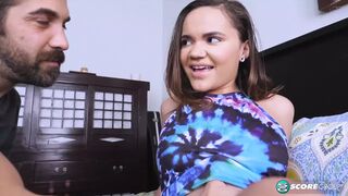 Naudi Nala vadul cidázza és lovagolja a termetes kárót