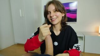 Tinédzser amatőr szajha őrült arcra élvezés válogatása - forró szájba spriccelés és játék a gecivel!