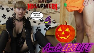 Kicsike boszorkány megidézi a gigantikus dákót és keményen megbasszák, hogy beleélvezzen a puncijába - halloween 2020